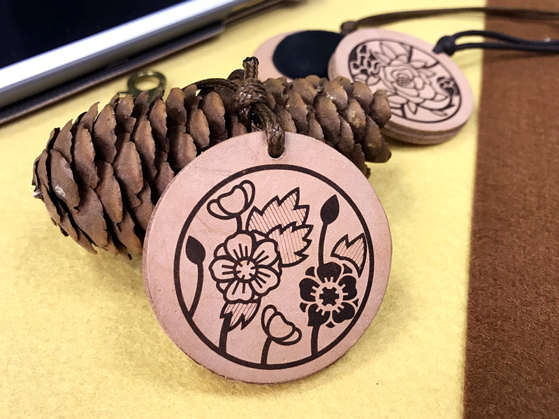 花藏12月系列-螢幕擦拭鑰匙圈/吊飾