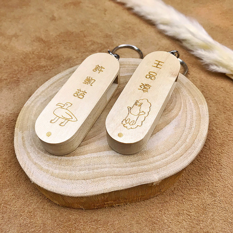 【Thoughtful】- 木質旋轉USB隨身碟